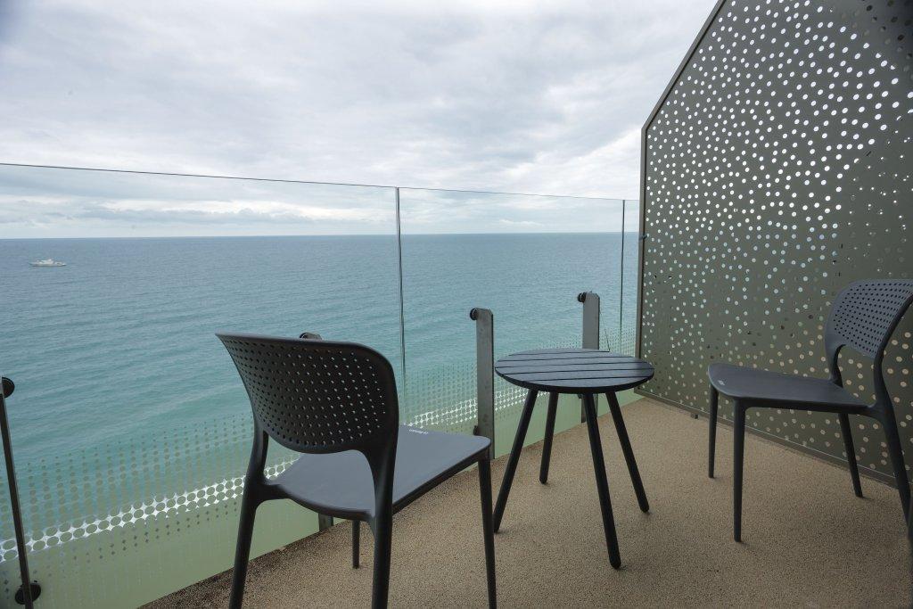 Miramare Magnetic Beach Hotel Kobuleti Dış mekan fotoğraf